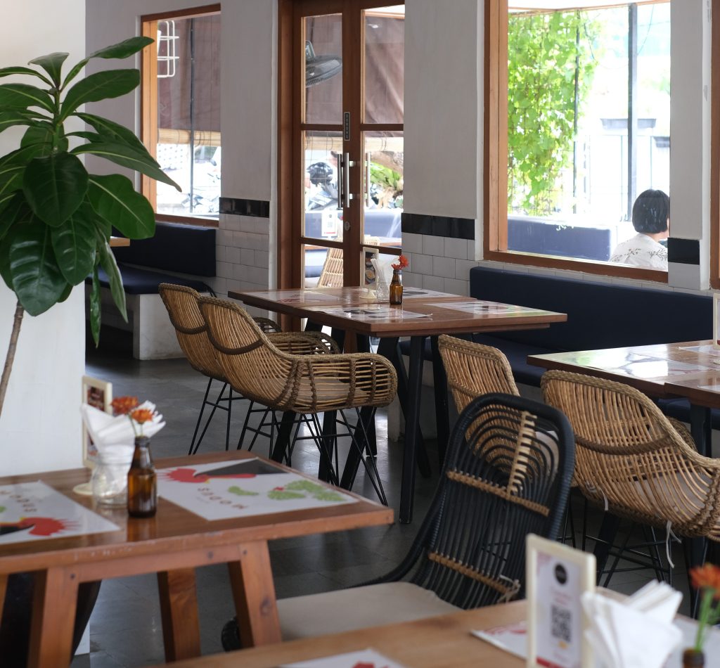 Resto Legendaris Renon